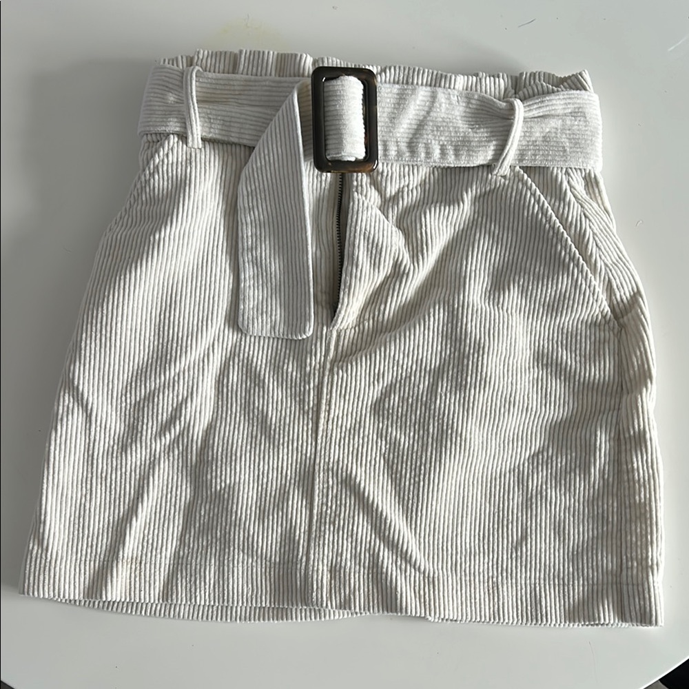 Zara Cream Mini Skirt with Belt